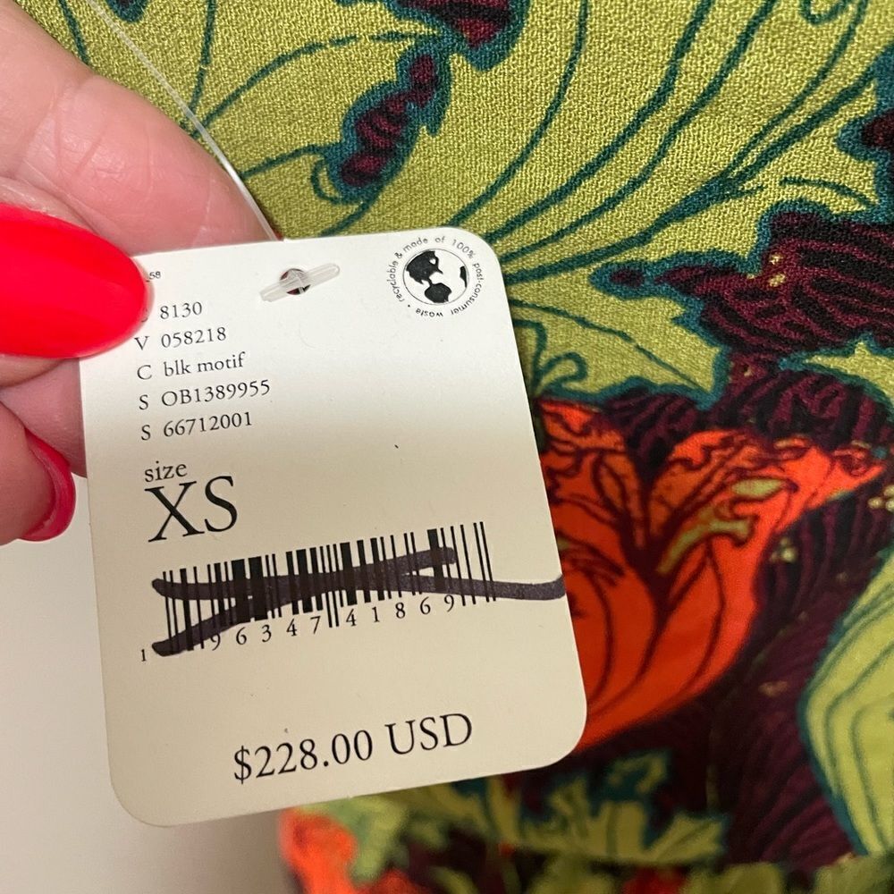 NWT Free People Pardon My French Maxi
One Shoulder Dress Size XS
Retail $228 New - Picture 11 of 11